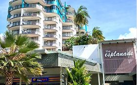 Cairns Esplanade Lagoon Apartment